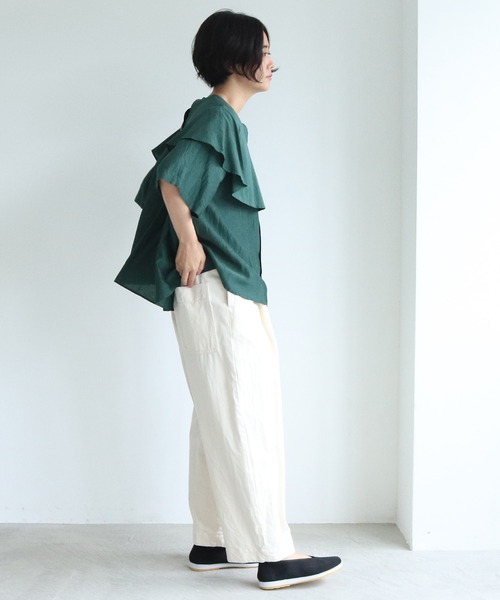 yuni(ユニ )の「cotton/cupra/Linenローンcape collar ブラウス(シャツ/ブラウス・レディース・ブラック/ホワイト/グリーン・FREE)」の16枚目の写真