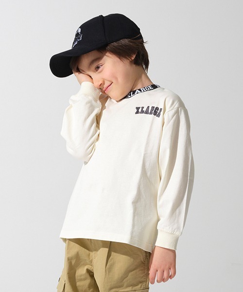 XLARGE KIDS(エクストララージキッズ)の「衿ロゴ長袖Tシャツ(Tシャツ/カットソー・キッズ・オフホワイト/ネイビー/ブラック・110cm/100cm/130cm/120cm/90cm/140cm)」の16枚目の写真