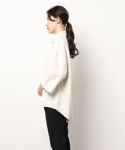 Q(キュー)の「ハーフジップ リブカラースウェット(スウェット・レディース・ブラック/アイボリー・MEDIUM)」の4枚目の写真