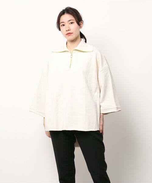 Q(キュー)の「ハーフジップ リブカラースウェット(スウェット・レディース・ブラック/アイボリー・MEDIUM)」の7枚目の写真