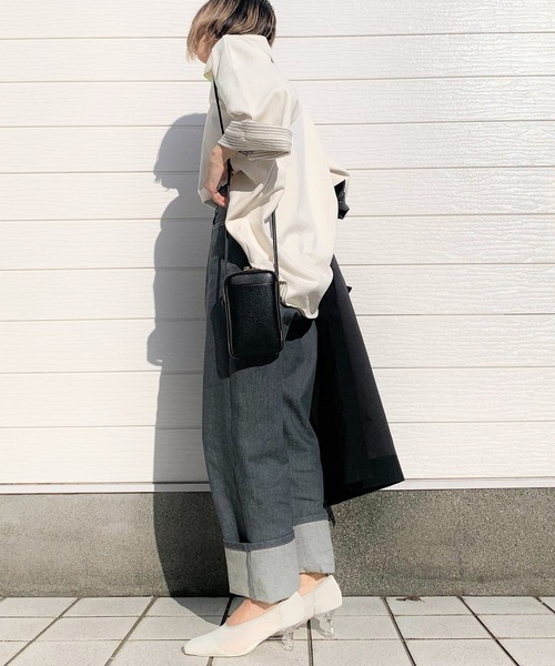 Q(キュー)の「ハーフジップ リブカラースウェット(スウェット・レディース・ブラック/アイボリー・MEDIUM)」の6枚目の写真