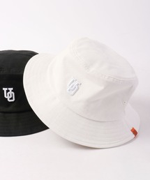 UNIVERSAL OVERALL | UNIVERSAL OVERALL ユニバーサルオーバーオール カレッジ ロゴ 立体刺繍 バケットハット(ハット)