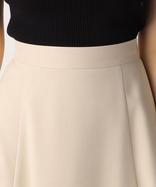 LAISSE PASSE（レッセパッセ）の「バイカラーフレアスカート（スカート・レディース・ベージュ/ネイビー/アイボリー・SMALL/MEDIUM）」の6枚目の写真