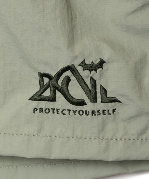 Back Channel(バックチャンネル)の「OUTDOOR NYLON SHORTS(その他パンツ・メンズ・グリーン系/ベージュ系その他/ネイビー/パープル・MEDIUM/LARGE/X-LARGE/XX-LARGE/SMALL)」の8枚目の写真