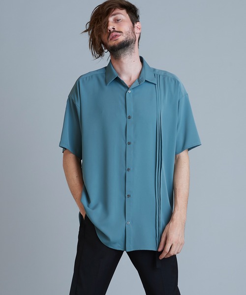 NO ID.（ノーアイディ）の「アシンメトリ-タックBIG-SH（シャツ/ブラウス・メンズ・ホワイト/グリーン/ブラック/ベージュ・ONE SIZE）」の10枚目の写真