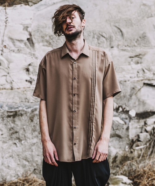 NO ID.（ノーアイディ）の「アシンメトリ-タックBIG-SH（シャツ/ブラウス・メンズ・ホワイト/グリーン/ブラック/ベージュ・ONE SIZE）」の12枚目の写真