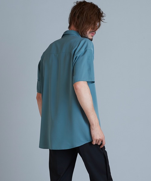 NO ID.（ノーアイディ）の「アシンメトリ-タックBIG-SH（シャツ/ブラウス・メンズ・ホワイト/グリーン/ブラック/ベージュ・ONE SIZE）」の18枚目の写真