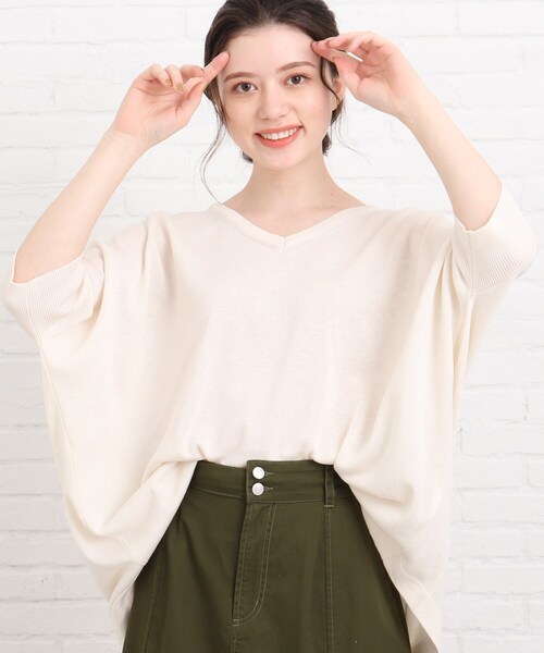 SHOO・LA・RUE（シューラルー）の「◆リネンブレンドドルマンニット（ニット/セーター・レディース・グリーン/サンドベージュ/アイボリー/ブルー系2・00）」の13枚目の写真