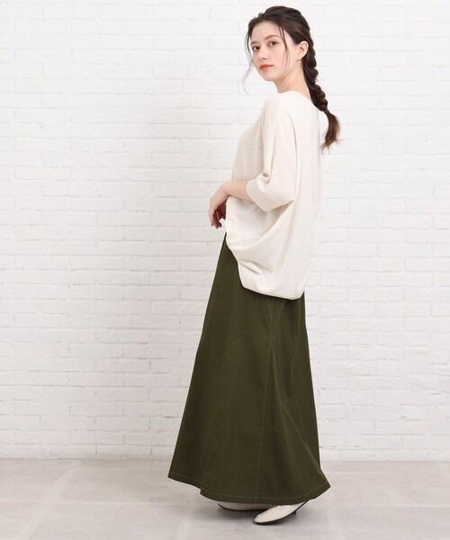 SHOO・LA・RUE（シューラルー）の「◆リネンブレンドドルマンニット（ニット/セーター・レディース・グリーン/サンドベージュ/アイボリー/ブルー系2・00）」の10枚目の写真