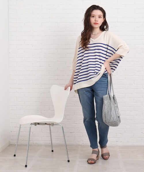 SHOO・LA・RUE（シューラルー）の「◆リネンブレンドドルマンニット（ニット/セーター・レディース・グリーン/サンドベージュ/アイボリー/ブルー系2・00）」の16枚目の写真