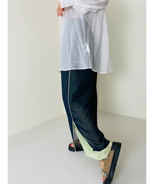 TEVALT(ヴァレット)の「レイヤードパンツ(その他パンツ・レディース・オフホワイト/ネイビー・38)」の17枚目の写真