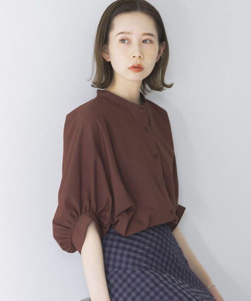 URBAN RESEARCH ROSSO(アーバンリサーチロッソ)の「『UR TECH Smart Linen Touch』袖ボリュームシャツ(シャツ/ブラウス・レディース・ブラウン/オフホワイト/グリーン系その他・FREE)」の14枚目の写真