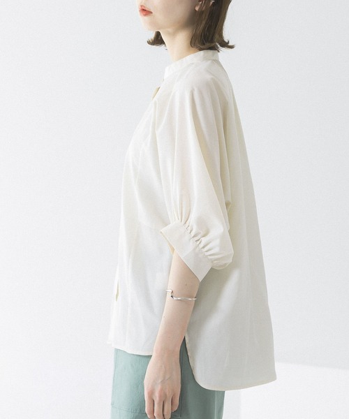 URBAN RESEARCH ROSSO(アーバンリサーチロッソ)の「『UR TECH Smart Linen Touch』袖ボリュームシャツ(シャツ/ブラウス・レディース・ブラウン/オフホワイト/グリーン系その他・FREE)」の19枚目の写真