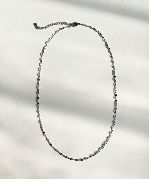 CEMONEMO（セモネモ）の「【金属アレルギー対応】 ペタルチェーン ネックレス / サージカルステンレス 316L（ネックレス・レディース・シルバー/ゴールド・FREE）」の7枚目の写真