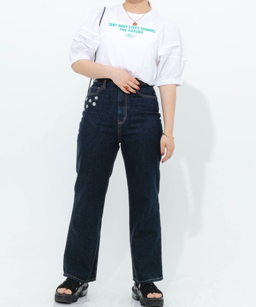 nemne store（ネンネストア）の「ボリューム袖異素材ロゴプリントTシャツ（Tシャツ/カットソー・レディース・オフホワイト/オレンジ/スミクロ・フリー）」の17枚目の写真