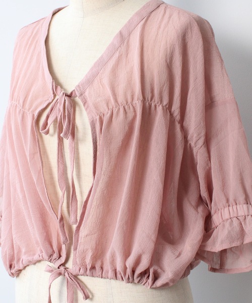 toucher du brise（トゥシェドブリーズ）の「【yuririnコラボ】前開きリボンガーリーブラウス（シャツ/ブラウス・レディース・オフホワイト/ピンク/ベージュ・M）」の7枚目の写真