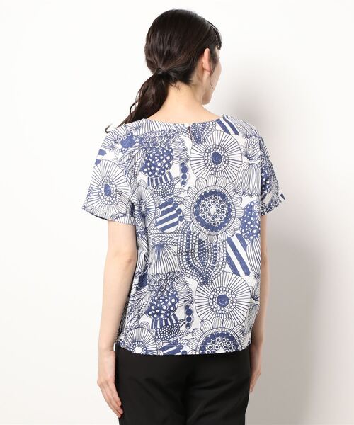 CERCA（チェルカ）の「BD/コットン花柄半袖プルオーバー（シャツ/ブラウス・レディース・ブルー系その他/グリーン/ブルー/ホワイト・MEDIUM）」の5枚目の写真