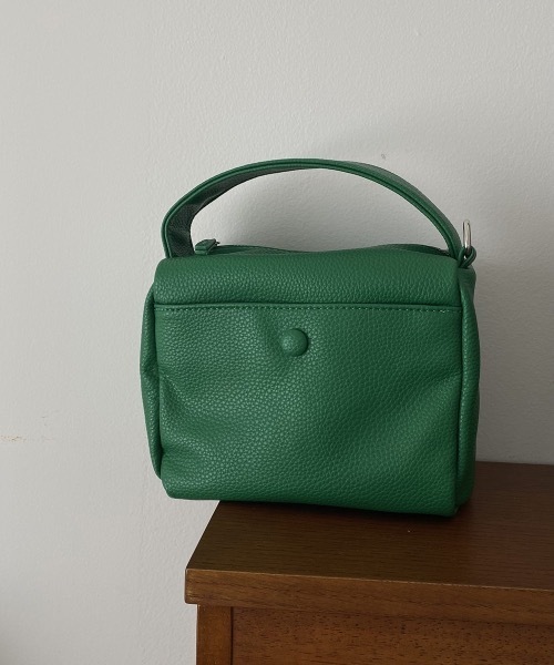 lawgy(ラウジー)の「minimum box 2way bag(ハンドバッグ・レディース・ブラック/オフホワイト/グリーン・FREE)」の3枚目の写真