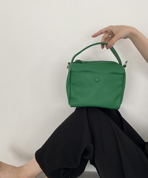 lawgy(ラウジー)の「minimum box 2way bag(ハンドバッグ・レディース・ブラック/オフホワイト/グリーン・FREE)」の8枚目の写真