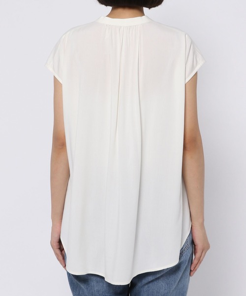 GLOBAL WORK（グローバルワーク）の「さらさらリラックスブラウスフレンチスリーブ/269033（シャツ/ブラウス・レディース・オフホワイト/ブラック/ブラウン/ターコイズブルー・MEDIUM/LARGE）」の6枚目の写真