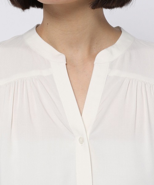 GLOBAL WORK（グローバルワーク）の「さらさらリラックスブラウスフレンチスリーブ/269033（シャツ/ブラウス・レディース・オフホワイト/ブラック/ブラウン/ターコイズブルー・MEDIUM/LARGE）」の15枚目の写真