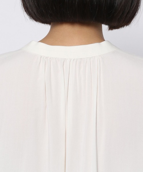 GLOBAL WORK（グローバルワーク）の「さらさらリラックスブラウスフレンチスリーブ/269033（シャツ/ブラウス・レディース・オフホワイト/ブラック/ブラウン/ターコイズブルー・MEDIUM/LARGE）」の8枚目の写真