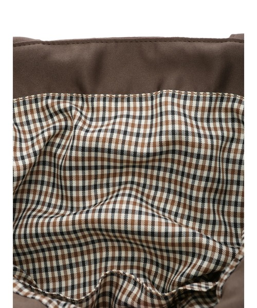 Maison de FLEUR（メゾンドフルール）の「ダブルリボンギャザートートバッグ（トートバッグ・レディース・ブラック/オリーブ/ネイビー/ワインレッド・FREE）」の19枚目の写真