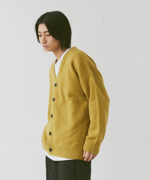 flaner（フラネ）の「Loose mohair like cardigan/ルーズモヘアライクカーディガン（カーディガン/ボレロ・レディース・オフホワイト/ダークブラウン/イエロー・MEDIUM/LARGE）」の18枚目の写真