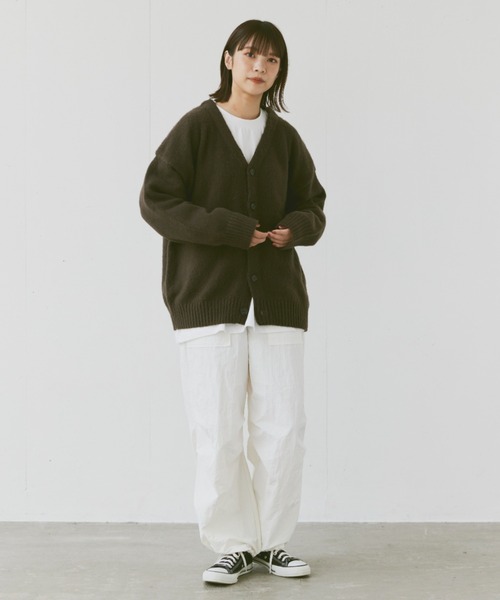 flaner（フラネ）の「Loose mohair like cardigan/ルーズモヘアライクカーディガン（カーディガン/ボレロ・レディース・オフホワイト/ダークブラウン/イエロー・MEDIUM/LARGE）」の10枚目の写真