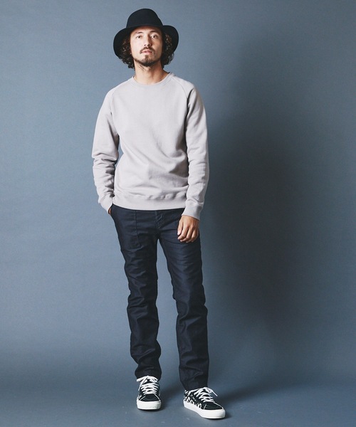 Magine（マージン）の「BACK BRASHED URAKE RAGLAN C/N L/S:裏毛裏起毛 ラグランクルーネック ロングスリーブ 22AW（スウェット・メンズ・ホワイト/ブラック/グレー/グレイッシュベージュ・44/46/48）」の18枚目の写真