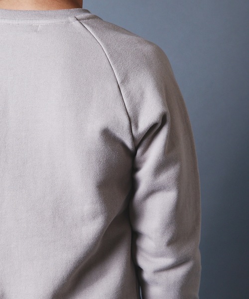 Magine（マージン）の「BACK BRASHED URAKE RAGLAN C/N L/S:裏毛裏起毛 ラグランクルーネック ロングスリーブ 22AW（スウェット・メンズ・ホワイト/ブラック/グレー/グレイッシュベージュ・44/46/48）」の22枚目の写真