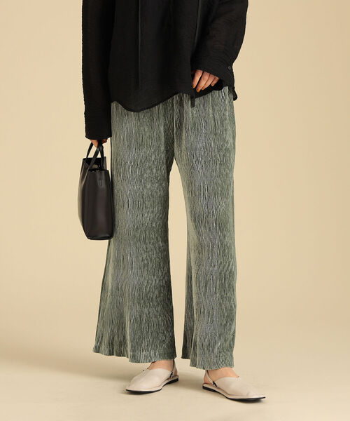 Ray BEAMS（レイビームス）の「Ray BEAMS / コーデュロイ風 ベロア パンツ（その他パンツ・レディース・ベージュ/グリーン・0/1）」の19枚目の写真