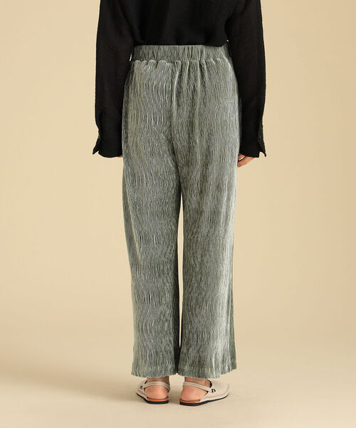 Ray BEAMS（レイビームス）の「Ray BEAMS / コーデュロイ風 ベロア パンツ（その他パンツ・レディース・ベージュ/グリーン・0/1）」の16枚目の写真