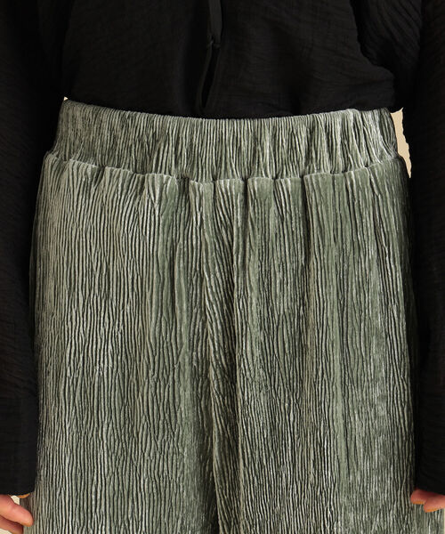 Ray BEAMS（レイビームス）の「Ray BEAMS / コーデュロイ風 ベロア パンツ（その他パンツ・レディース・ベージュ/グリーン・0/1）」の22枚目の写真