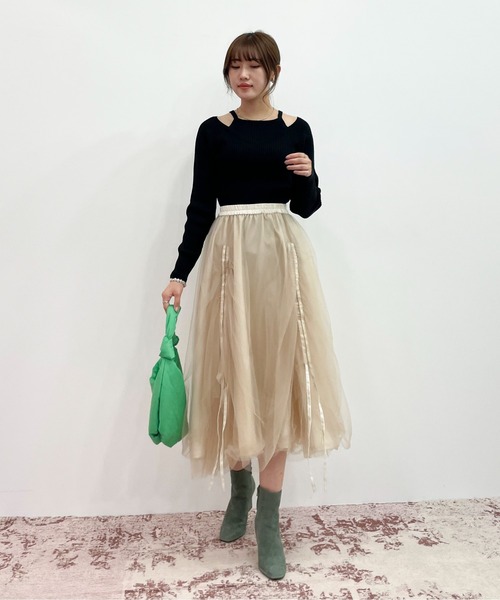 EPIMI E'PIMMY(エピミエピミー)の「キャミレイヤードライクニットプルオーバー(ニット/セーター・レディース・ブラック/オリーブ/アイボリー・MEDIUM)」の9枚目の写真