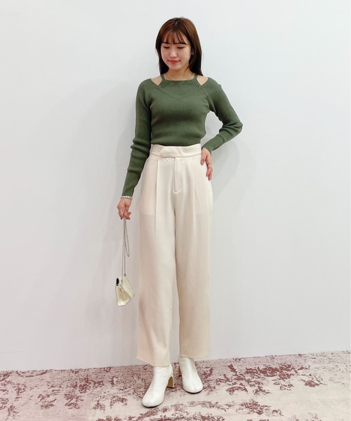 EPIMI E'PIMMY(エピミエピミー)の「キャミレイヤードライクニットプルオーバー(ニット/セーター・レディース・ブラック/オリーブ/アイボリー・MEDIUM)」の13枚目の写真