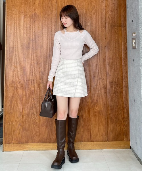 EPIMI E'PIMMY(エピミエピミー)の「キャミレイヤードライクニットプルオーバー(ニット/セーター・レディース・ブラック/オリーブ/アイボリー・MEDIUM)」の6枚目の写真