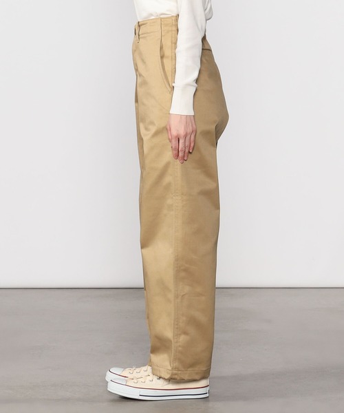 SCYE BASICS（サイベーシックス）の「SCYE BASICS | サンホアキンチノパンツ WOMEN（チノパンツ・レディース・ベージュ・38/36）」の4枚目の写真
