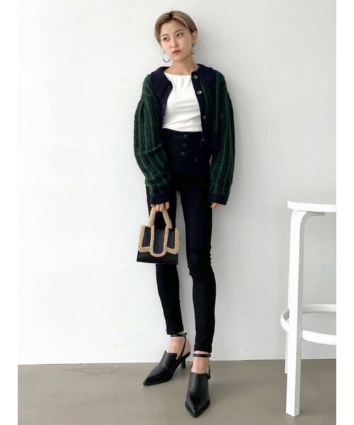 EMODA(エモダ)の「ハーフカバーカットシューズ(パンプス・レディース・ブラック/その他・SMALL/MEDIUM/LARGE)」の19枚目の写真