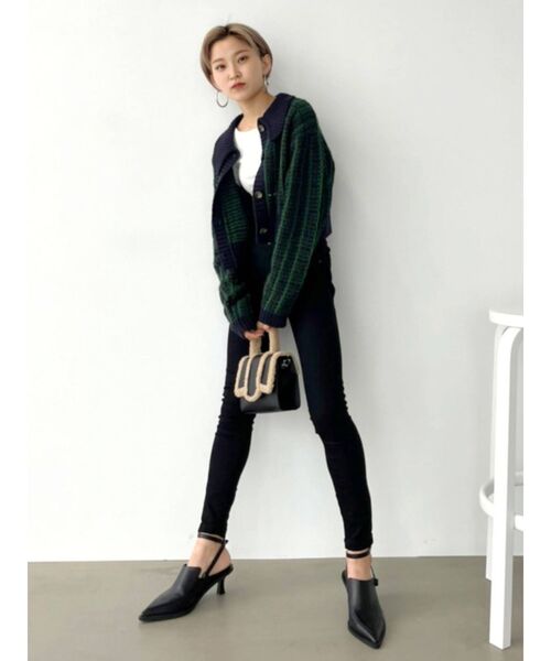 EMODA(エモダ)の「ハーフカバーカットシューズ(パンプス・レディース・ブラック/その他・SMALL/MEDIUM/LARGE)」の20枚目の写真