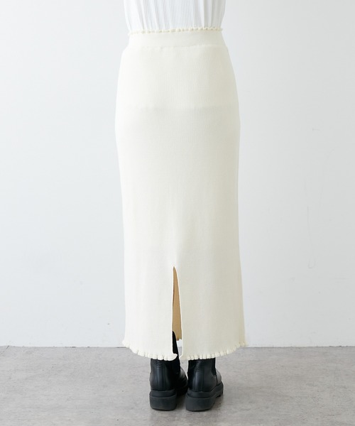 PUAL CE CIN（ピュアルセシン）の「リブニットスカート（スカート・レディース・ブラック/オフホワイト/グレイッシュベージュ・FREE）」の6枚目の写真