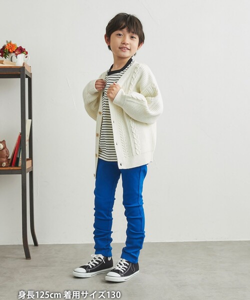 coen（コーエン）の「[洗える]アランケーブルニットVネックカーディガン（カーディガン/ボレロ・キッズ・ネイビー/レッド/オフホワイト・110/130/150）」の4枚目の写真