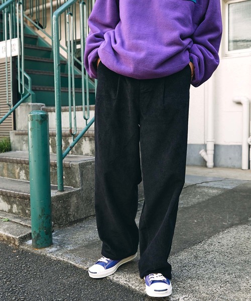 SPOC STORE（スポックストア）の「【SPOC STORE】タックワイドストレートコーデュロイパンツ（チノパンツ・メンズ・ブラック/ブラウン・M/L）」の10枚目の写真