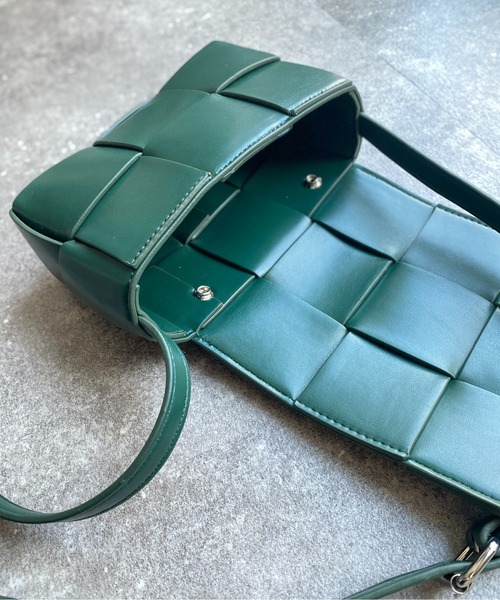 CPCM（シーピーシーエム）の「フェイクレザー編みショルダーバッグ（ショルダーバッグ・メンズ・グリーン/ブラック・FREE）」の18枚目の写真