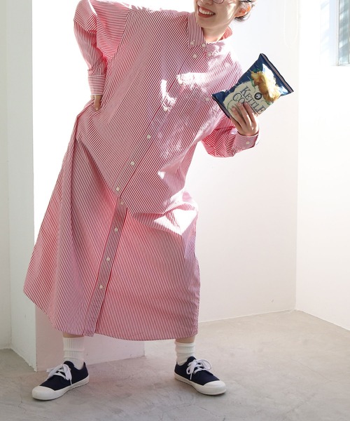 PAR ICI（パーリッシィ）の「【WEB別注】オックス/ストライプ ボタン