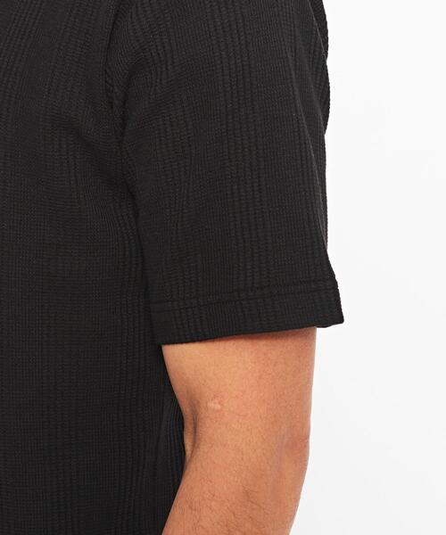 green label relaxing(グリーンレーベルリラクシング)の「【WEB限定】JUSTFIT ハリヌキ ワッフル Vネック 半袖 カットソー(Tシャツ/カットソー・メンズ・ブラック/ホワイト/モカ・XL/M/L/S)」の11枚目の写真