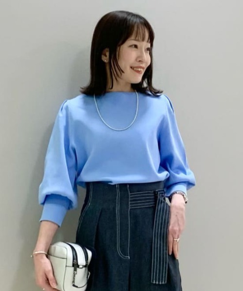 CAST:（キャストコロン）の「ボリュームスリーブニット（ニット/セーター・レディース・イエロー/ネイビー/オフホワイト/ブルー・M）」の3枚目の写真