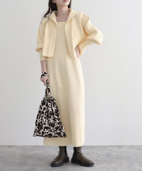 fredy emue（フレディエミュ）の「【SETアイテム】レイヤードニットキャミワンピース<br>（ワンピース・レディース・グレイッシュブルー/アイボリー/ブラック・38）」の2枚目の写真