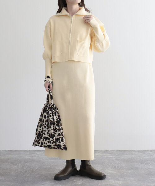 fredy emue（フレディエミュ）の「【SETアイテム】レイヤードニットキャミワンピース<br>（ワンピース・レディース・グレイッシュブルー/アイボリー/ブラック・38）」の8枚目の写真