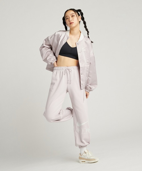 NIKE(ナイキ)の「ナイキ エア マックス 90 ウィメンズシューズ / Nike Air Max 90 Women's Shoes<22-29cm 展開>(スニーカー・レディース・クリーム・22.5/23.5/24.5/26.5/26/24/25/25.5/23/27/28.5/28/29/27.5/22)」の13枚目の写真